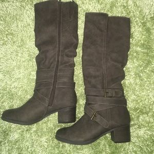 Heeled Brown Boots