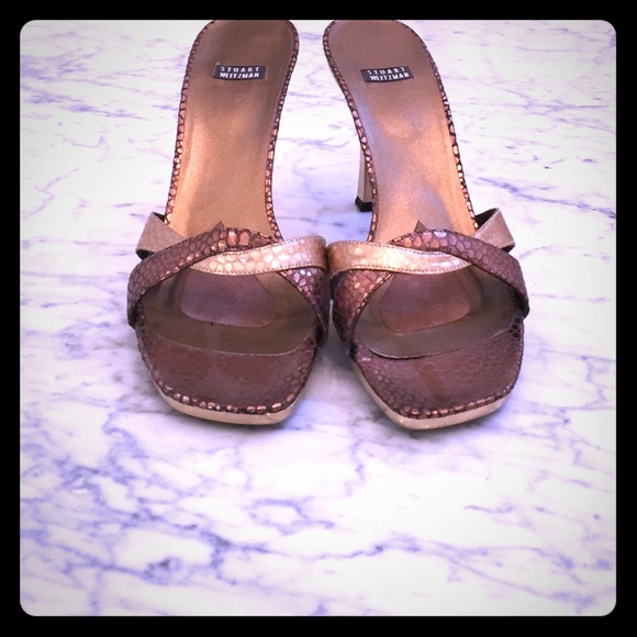 Stuart Weitzman brushed gold sandals