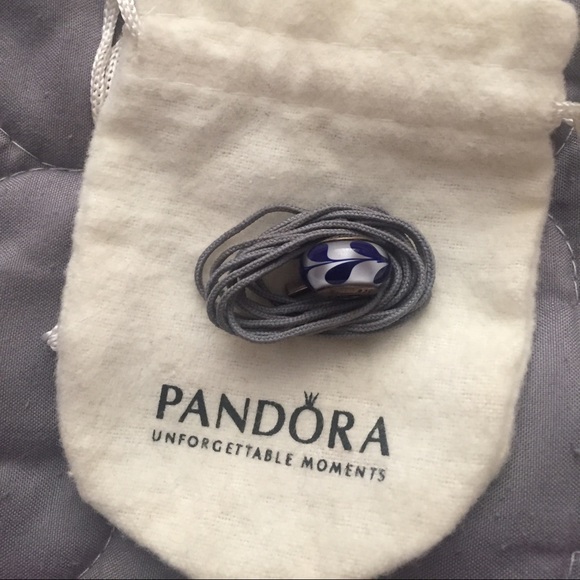 PANDORA charm