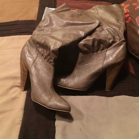 High heeled boots