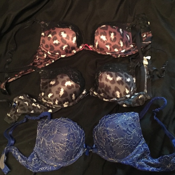 3 Emma Push Up Bras 32A