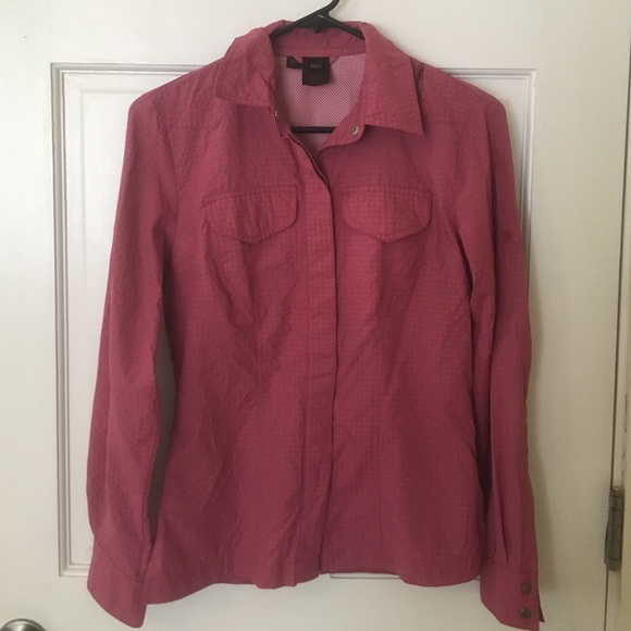 REI sun protection long sleeve nylon top
