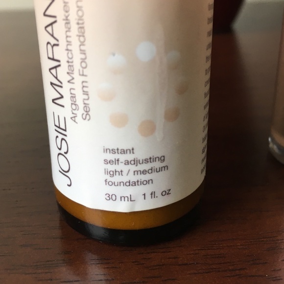 Argan Matchmaker serum foundation & Illuminizer. - Picture 3 of 4