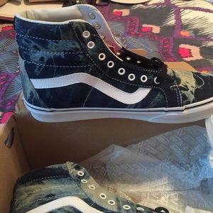 High top acid wash Vans