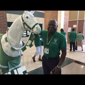 Meet your Posher, Melvin