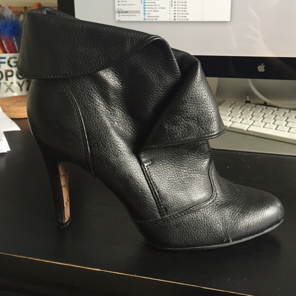 Report fold over cuff high heel ankle boot booties - Picture 2 of 5