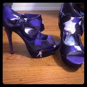 Cute bow high heels 6 1/2