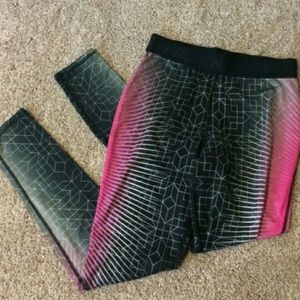 NIKE pro workout leggings