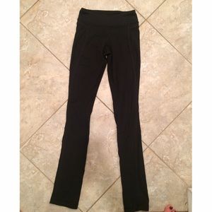 Black Lululemon leggings