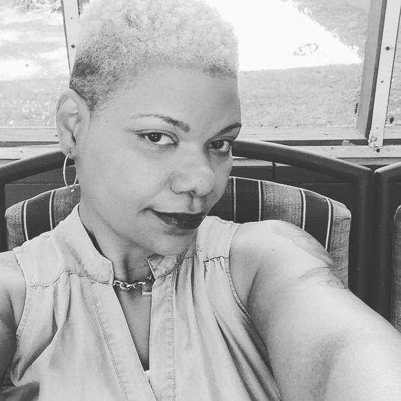 Meet your Posher, Juantina