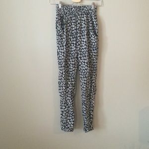 Brandy Melville pants