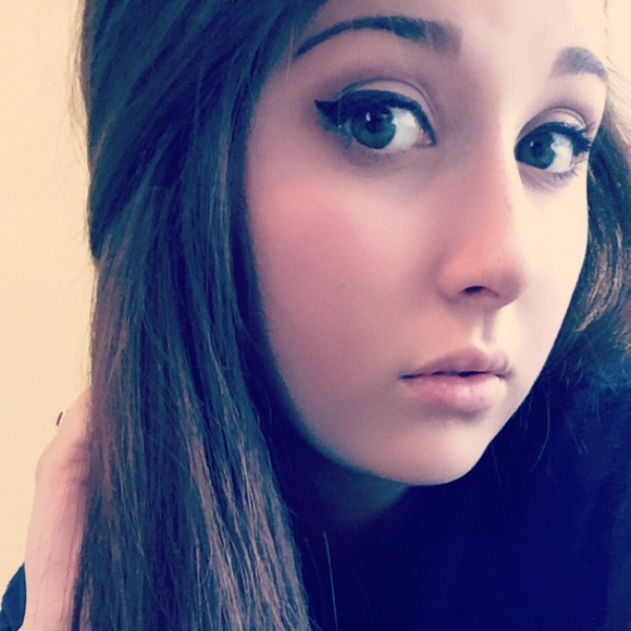 Meet your Posher, Marissa