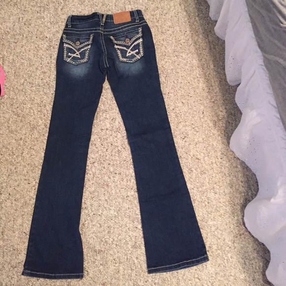 Jeans - Picture 3 of 4