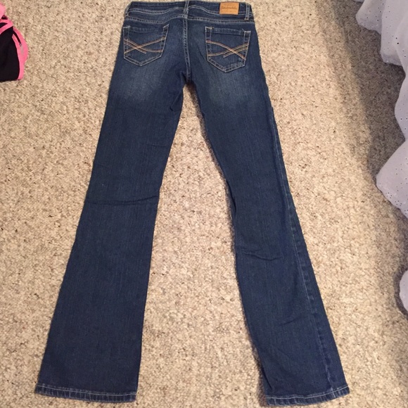 Jeans - Picture 2 of 4