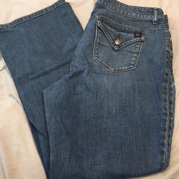 Simply Vera boot-cut jeans. Size 16P