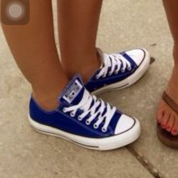 Blue converse