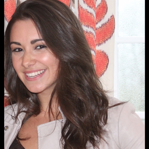 Meet your Posher, Rachel