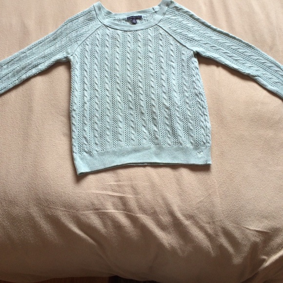 American Eagle sweater