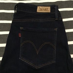 Levis Jeans