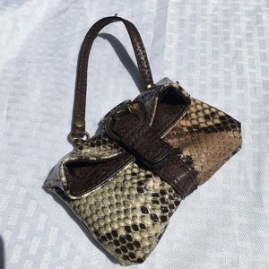 Reserved for @michtol