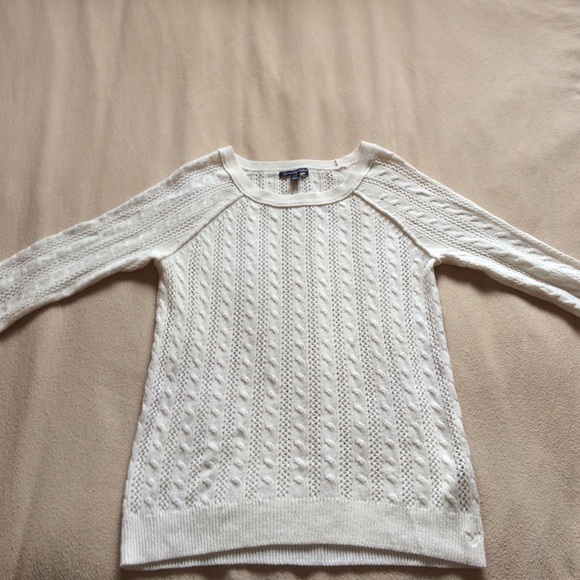 American eagle sweater