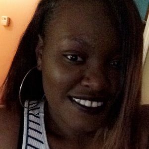 Meet your Posher, April