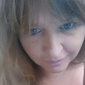 Meet your Posher, Lee