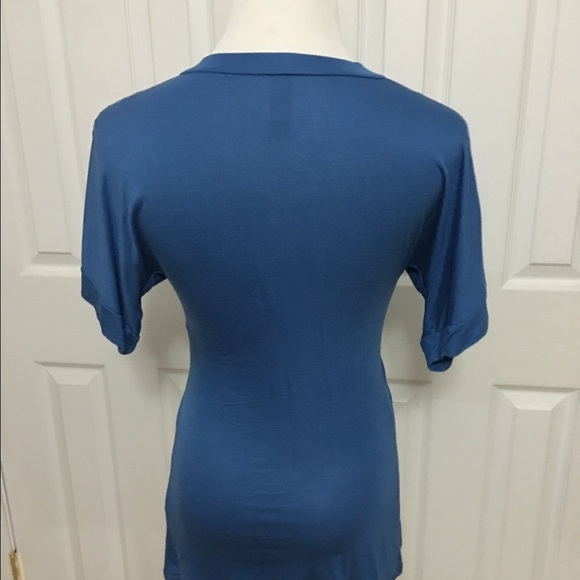 Blue top - Picture 2 of 2