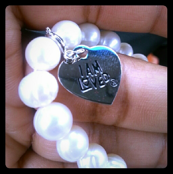 ⚠️PRICE DROP Freshwater Cultured Pearl Bracelet