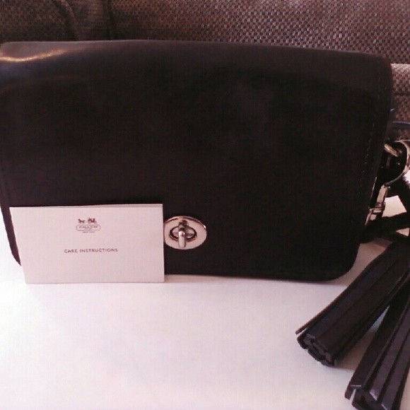 Coach mini shoulder bag