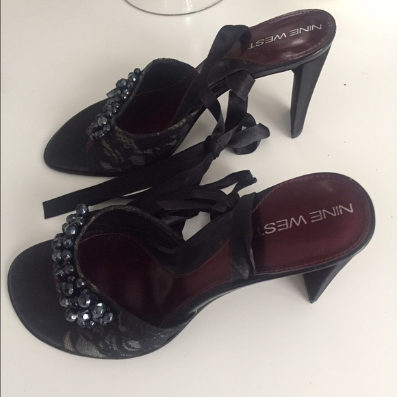 Nine West Ballerina Sandal Sz 6