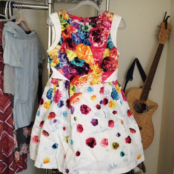 Beautiful Summer Prabal Gurung Dress!