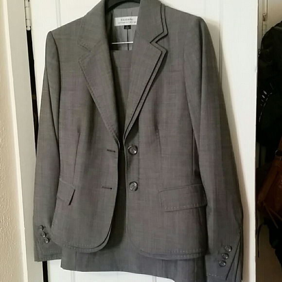 Tahari Skirt Suit (2 piece)