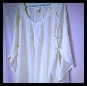 HOLD Anthropologie NWOT Cream batwing blouse