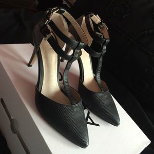 Black and Grey Aldo Heels