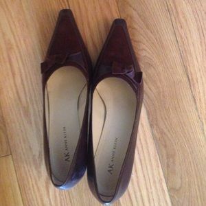 Adorable Anne Klein Pumps