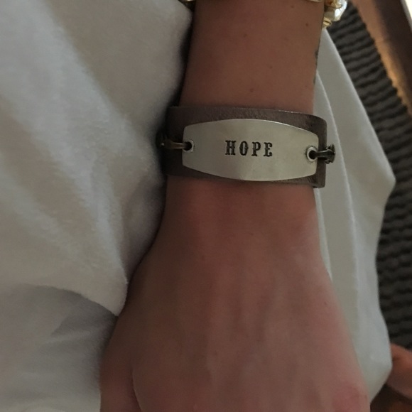 Jewelry - Bracelet boutique