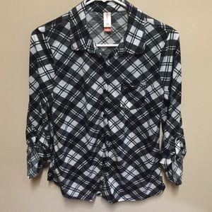 Black and white button up size medium