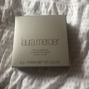 Laura mercier face illuminator/ highlight