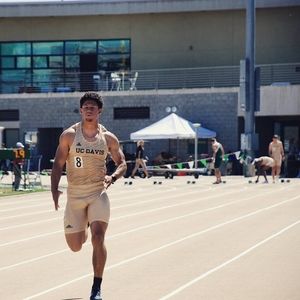 Meet your Posher, Cj