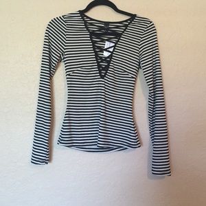 BRAND NEW STRIPED TOP