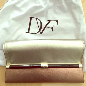 Diane Von Furstenberg 440 clutch