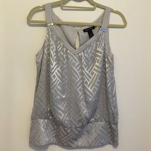 Gray/Silver top. Great piece for the holidays