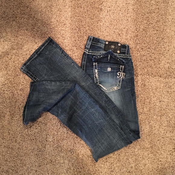 Miss Me Dark Wash Jeans!!
