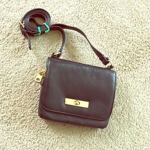 Small Cross Body Purse ✨