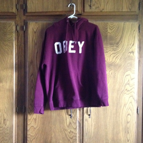 Obey hoodie