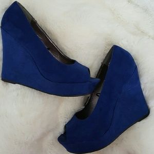 Express Wedges