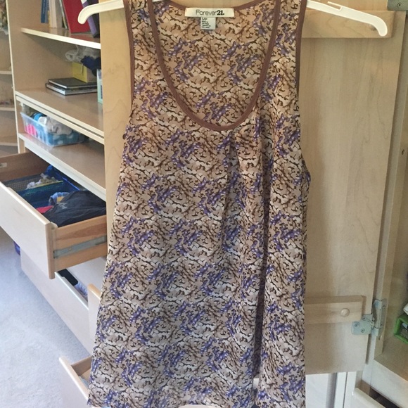 Flowy floral tank