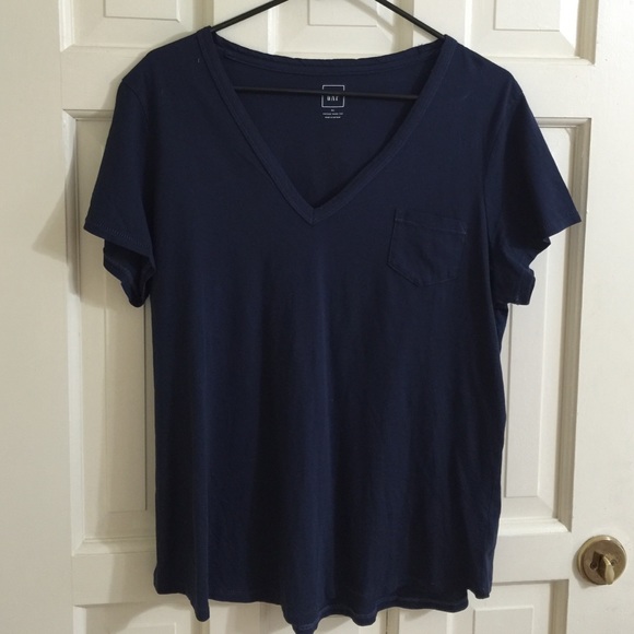 GAP V-neck Navy Blue Tee