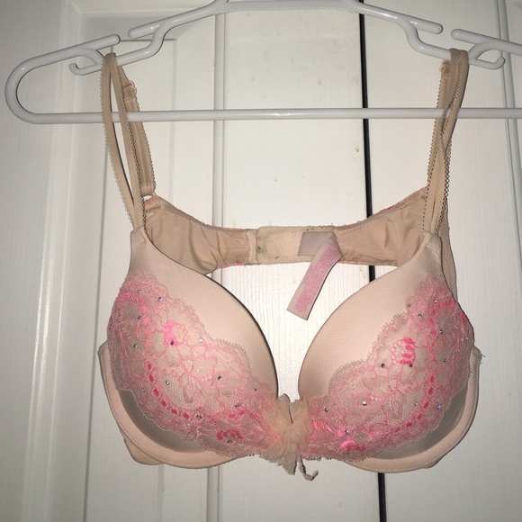 Victoria's Secret push up bra 34B